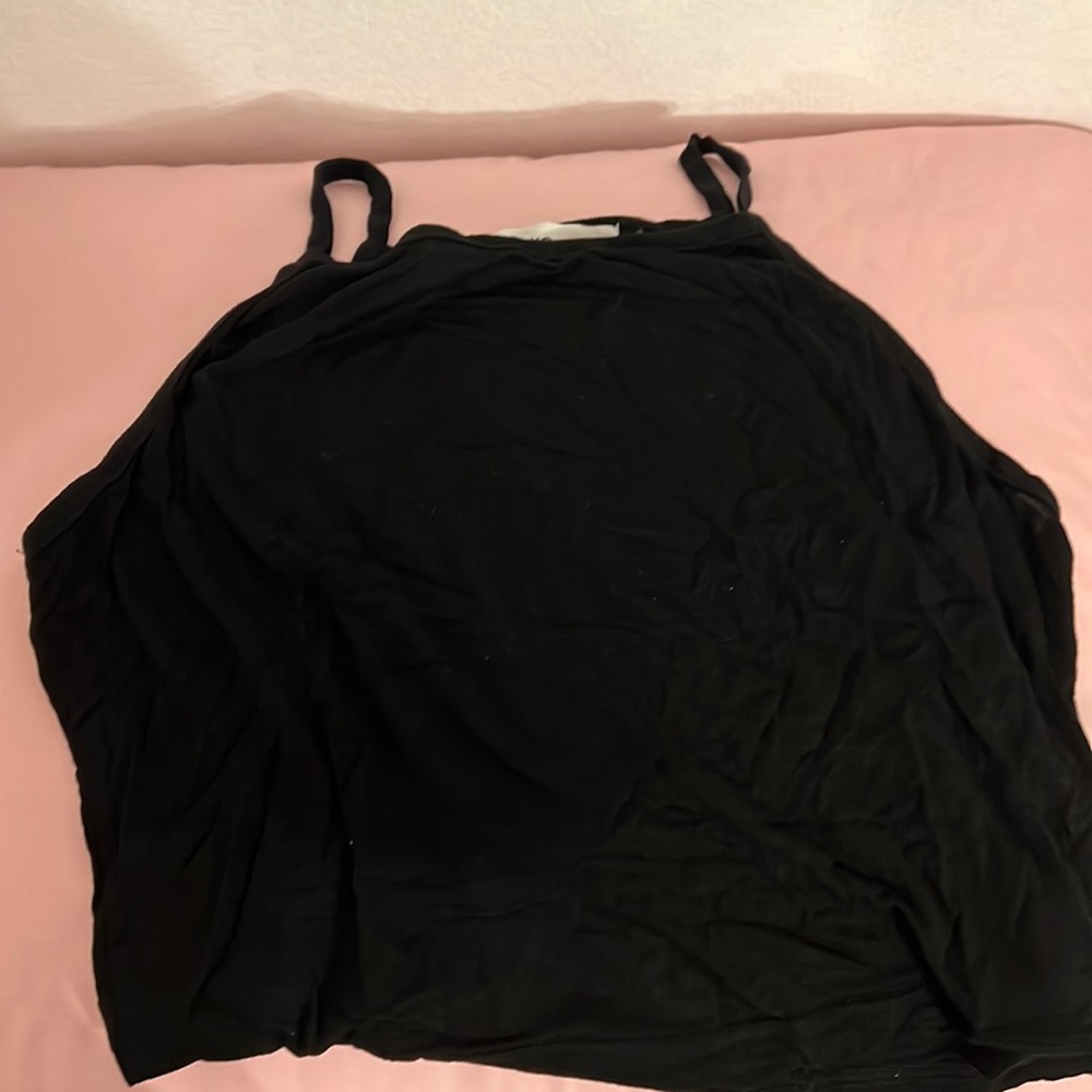 Black crop top